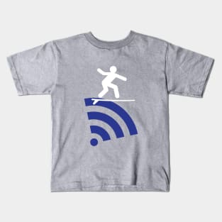 Surfing the web Kids T-Shirt